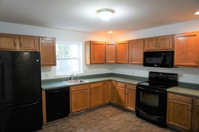 23 Brook St, Rensselaer, NY 12144 - photo 5