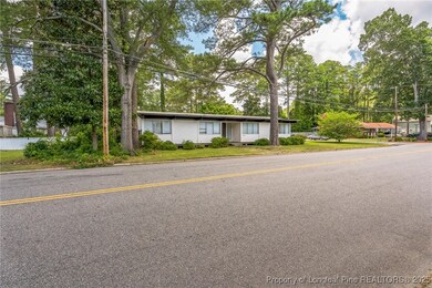 2205 N Elm St, Lumberton, NC 28358 - photo 2
