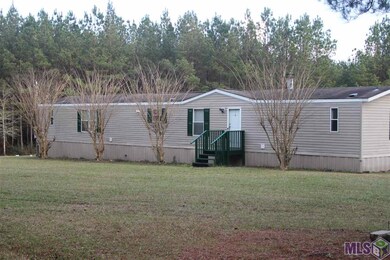 3 bedroom, 3 bath mobile home with wood burning fi