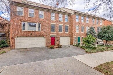 002-296913-2221 S Jefferson C 121_719328