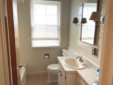 1359 Manchester Ave, Westchester, IL 60154 - photo 5