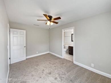 4727 Cedarwood Rd, Jacksonville, FL 32210 - photo 5