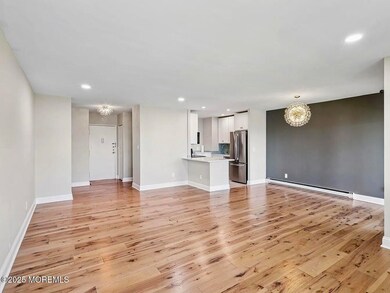 Waterside Condominiums unit H20, Edgewater, NJ 07020 - photo 3