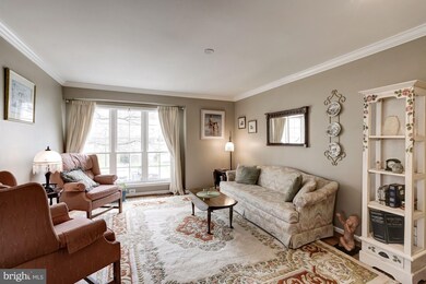 8300 Southern Oaks Ct, Lorton, VA 22079 - photo 4