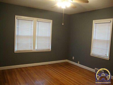1911 SW Webster Ave, Topeka, KS 66604 - photo 5