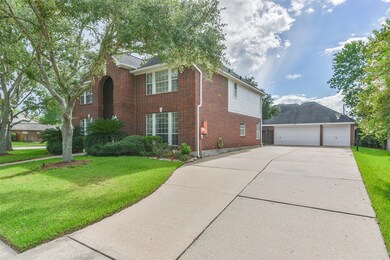 2831 Love Ln, Friendswood, TX 77546 - photo 2