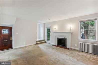 4613 Cheltenham Dr, Bethesda, MD 20814 - photo 5