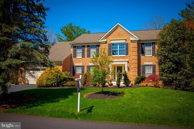 19211 Jamestown Dr, Hagerstown, MD 21742 - photo 2