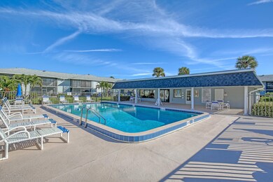 Pool/Clubhouse
