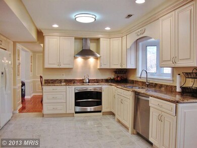 520 Norcross Way, Silver Spring, MD 20904 - photo 6