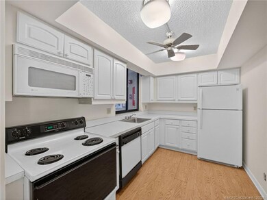 3462 NE Causeway Blvd unit 103, Jensen Beach, FL 34957 - photo 7