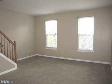 10825 Will Painter Dr, Owings Mills, MD 21117 - photo 5