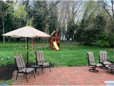 8 Stockton Dr, Cranbury, NJ 08512 - photo 2