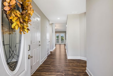 229 Overview St, Waynesboro, VA 22980 - photo 4