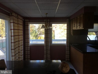 407 University Blvd, Glassboro, NJ 08028 - photo 2