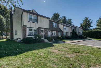 5 Saint Marc Cir unit H, South Windsor, CT 06074 - photo 3