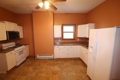 134 5th Ave, Troy, NY 12180 - photo 2