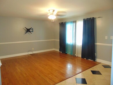 5630 Satinwood Dr, Columbus, OH 43229 - photo 4