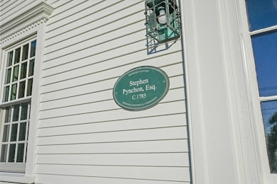 21 Sturbridge Rd, Brimfield, MA 01010 - photo 4