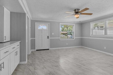 5611 Burlington Ave N, Saint Petersburg, FL 33710 - photo 6