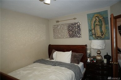 712 105th St SW, Everett, WA 98204 - photo 4