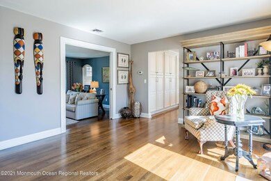 TransitionRoom