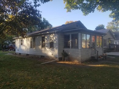 516 Niesen St, La Porte, IN 46350 - photo 4