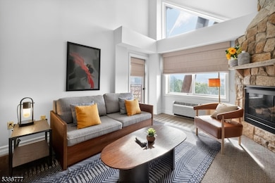 3 Wild Turkey Way unit 507-, Hamburg, NJ 07419 - photo 2