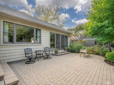 17624 Parke Ln, Grosse Ile, MI 48138 - photo 5