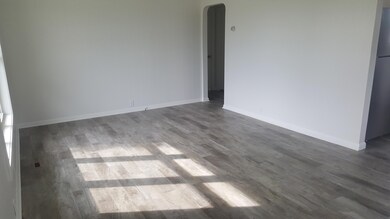 2124 Grand Ave, Muscatine, IA 52761 - photo 4