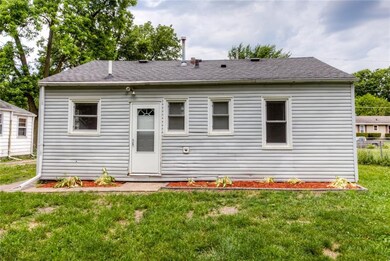 1635 Searle St, Des Moines, IA 50317 - photo 4