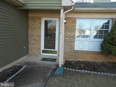 5823 Box Elder Ct, Frederick, MD 21703 - photo 2