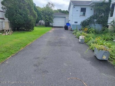 315 Smith St, Dupont, PA 18641 - photo 7