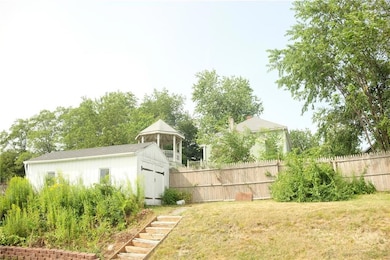 51 Lawn Ave, South Portland, ME 04106 - photo 3