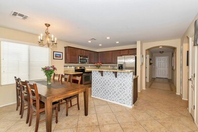 Kitchen/Dining