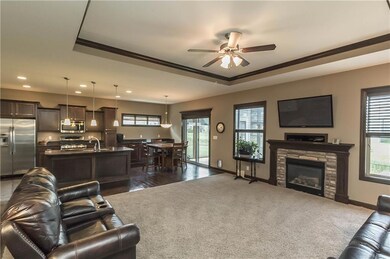 9625 Valley Pkwy, Grimes, IA 50111 - photo 4