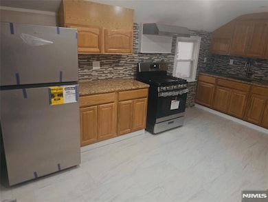 2 James Ct unit 2, Lodi, NJ 07644 - photo 5