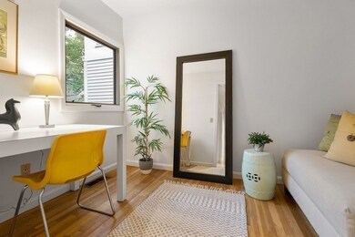 109 Centre St unit B, Brookline, MA 02446 - photo 7