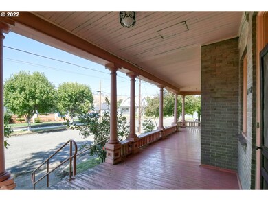 428 SE Byers Ave, Pendleton, OR 97801 - photo 5