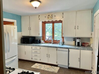 1407 N West St, Lima, OH 45801 - photo 4