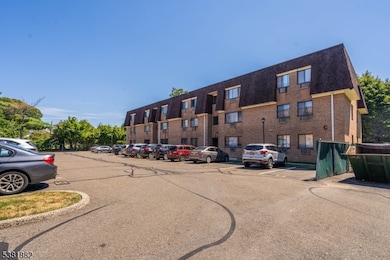 731 Belleville Ave unit C-16, Belleville, NJ 07109 - photo 3