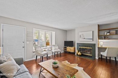 420 Cobblestone Dr, Wilmington, NC 28405 - photo 4