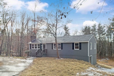 195 High Range Rd, Londonderry, NH 03053 - photo 2