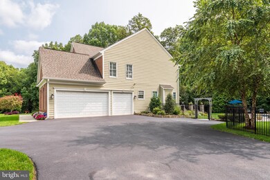 11661 Preference Way, Herndon, VA 20170 - photo 4