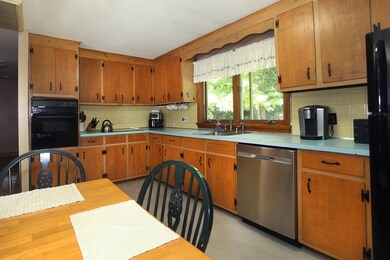 4 Hart Cir, Georgetown, MA 01833 - photo 7