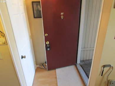 Entrance/Foyer