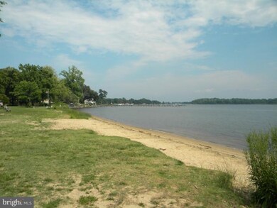 231 Sillery Bay Rd, Pasadena, MD 21122 - photo 3