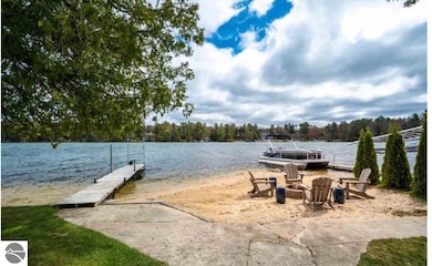 7819 + 7811 Hillside Dr, Traverse City, MI 49685 - photo 6