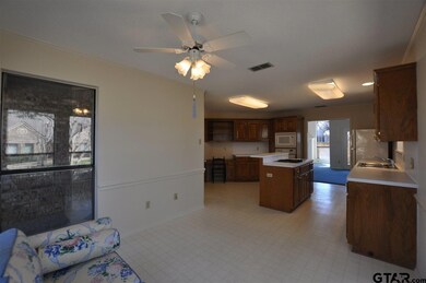 901 Derrick Ct, Tyler, TX 75703 - photo 7
