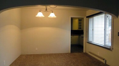 3826 Bristol Ave, Klamath Falls, OR 97603 - photo 3